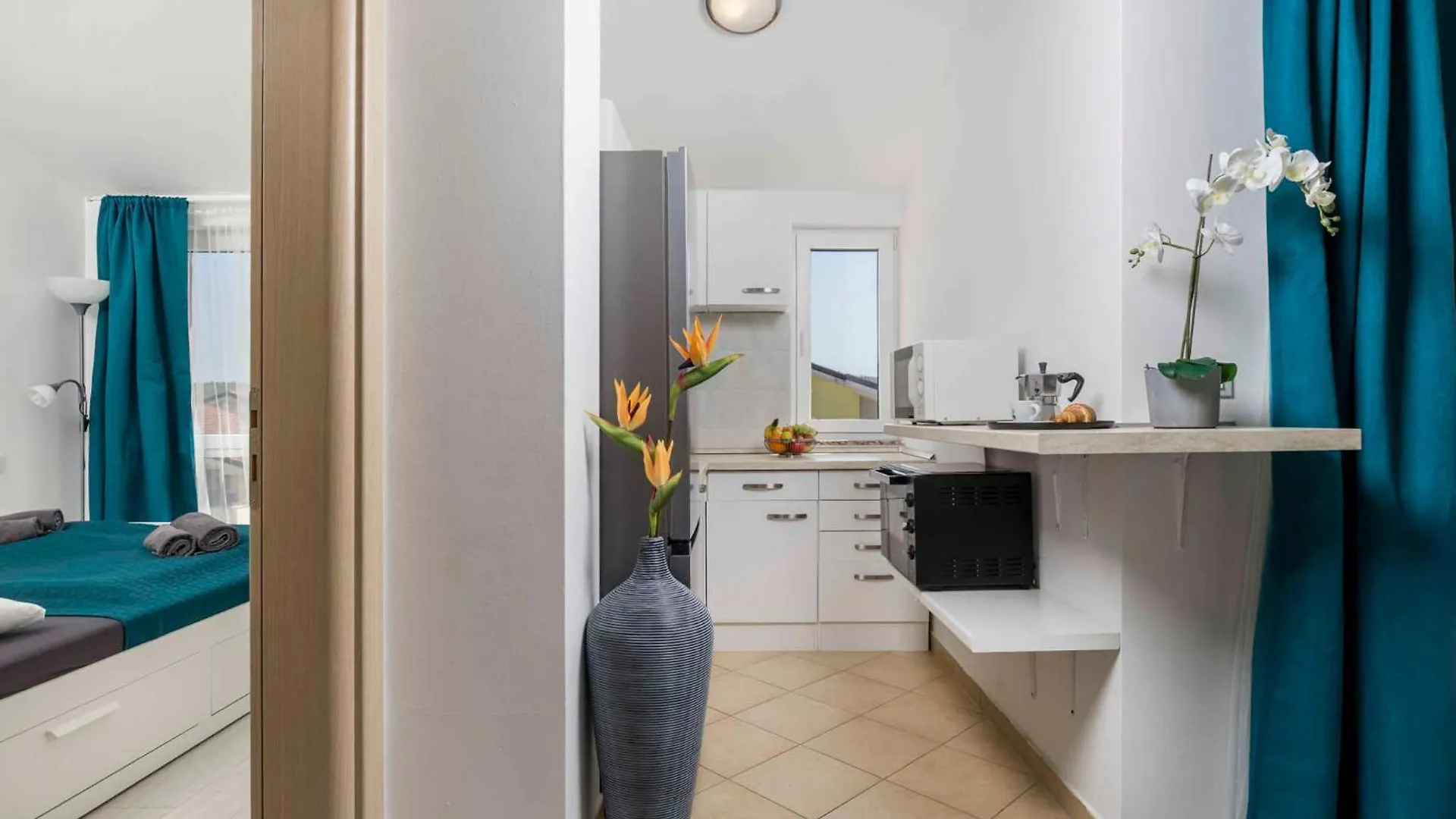 Apartment In Cizici - Insel Krk 54160 0*,  Croatia