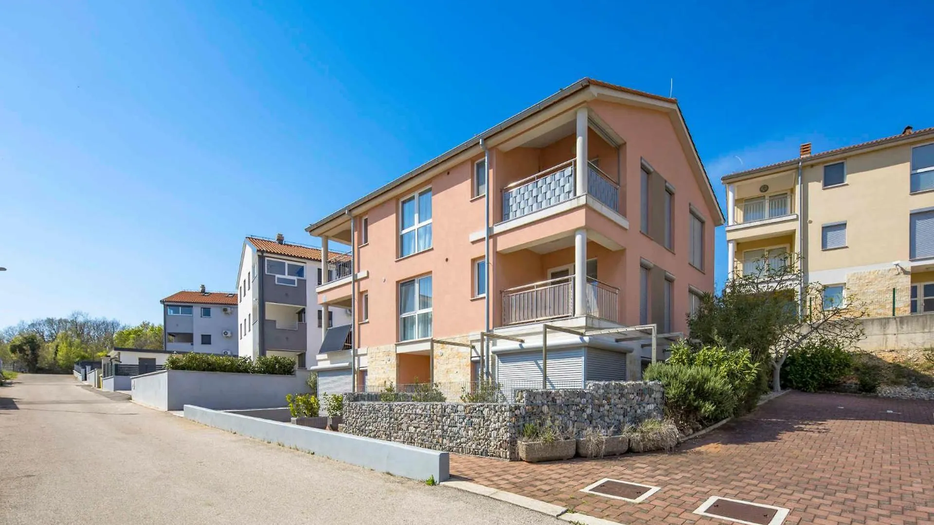 Apartment In Cizici - Insel Krk 54160 0*,  Croatia